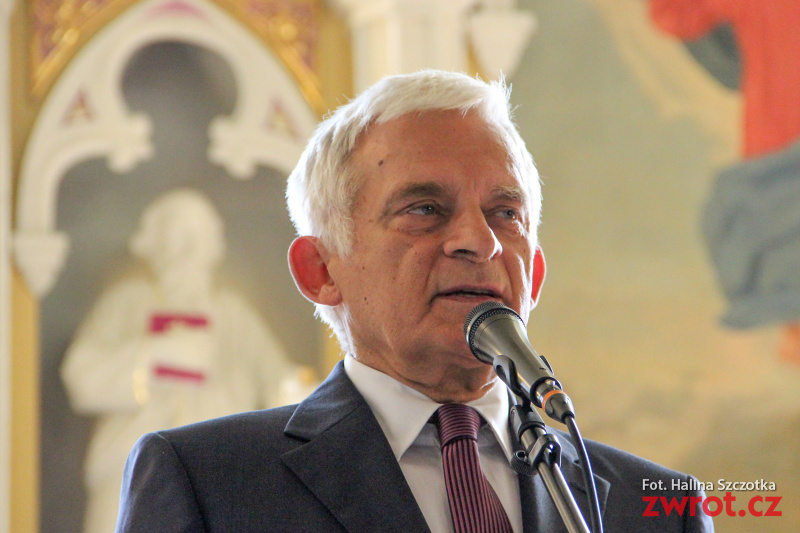 Jerzy Buzek przewodniczącym
