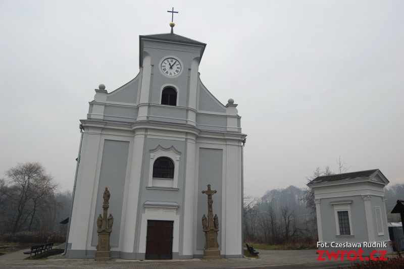 Krzywy kościół w soboty otwarty dla zwiedzających