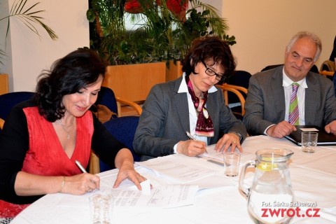 Trzyniec sprzedał udziały w firmie Nehlsen