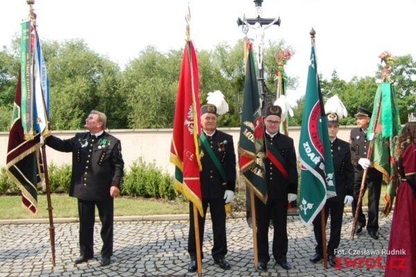 Umundurowani górnicy świętowali jubileusz