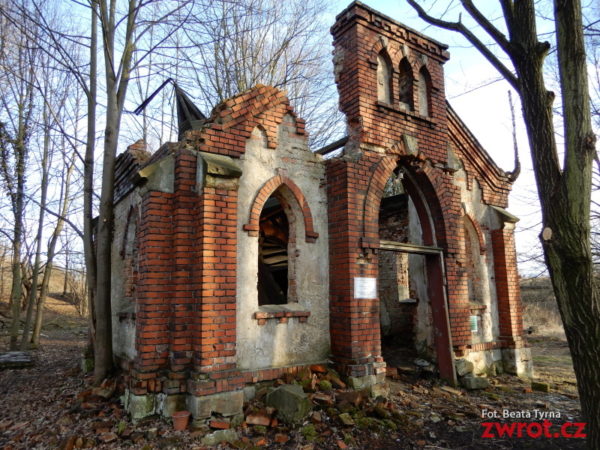 Dołącz się do sprzątania cmentarza