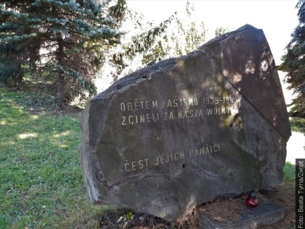 Spacery ze „Zwrotem”: Pomnik ofiar II wojny światowej