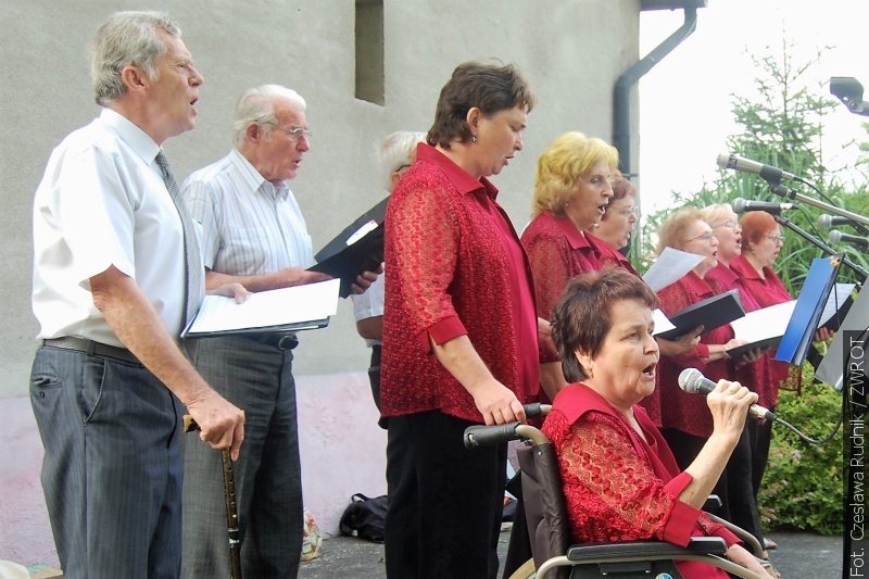 Na Festynie Ogrodowym w Rychwałdzie śpiewano polskie przeboje