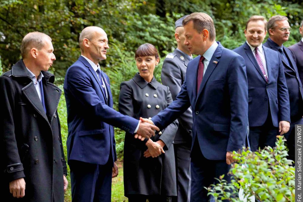 📷  Ministrowie spotkali się dziś na Żwirkowisku