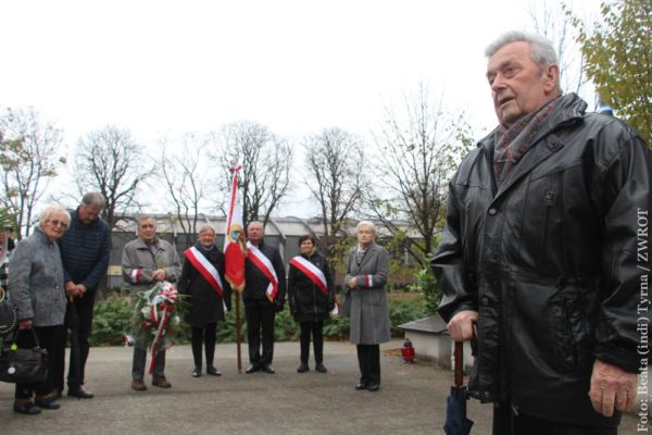 Rodzina Katyńska spotkała się przy pomniku na Konteszyńcu