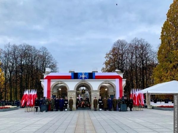 Na Święto Niepodległości do Warszawy pojechali też młodzi z Zaolzia