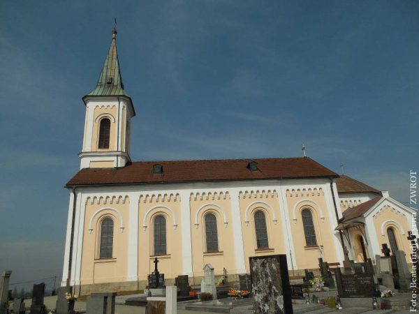 Spacery ze Zwrotem: Kościół św. Wawrzyńca w Cierlicku