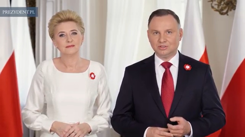 Napływają życzenia z okazji Dnia Polonii  i Polaków za Granicą