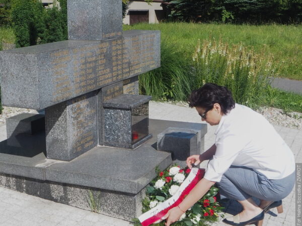 W Mostach koło Jabłonkowa uczcili pamięć ofiar drugiej wojny światowej