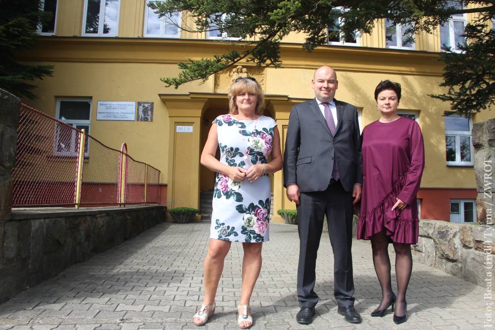 Minister pod wrażeniem po wizycie w szkole w Cierlicku