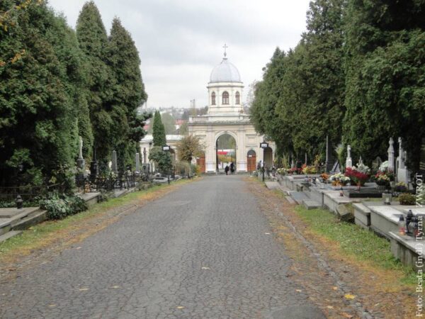 Cmentarze w Polsce zamknięte w sobotę, niedzielę i poniedziałek