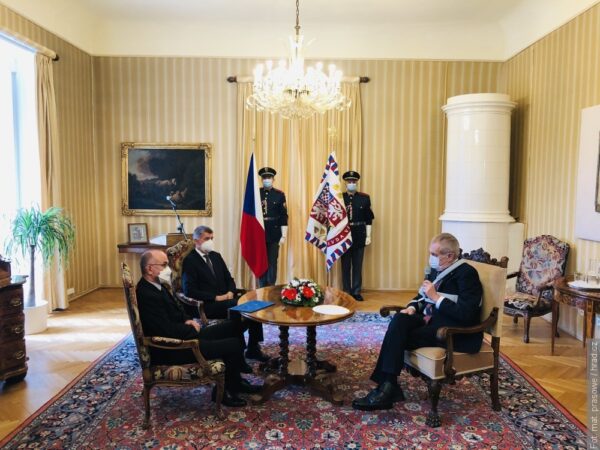 Prymula podał się do dymisji. Prezydent Zeman powołał na stanowisko nowego ministra zdrowia