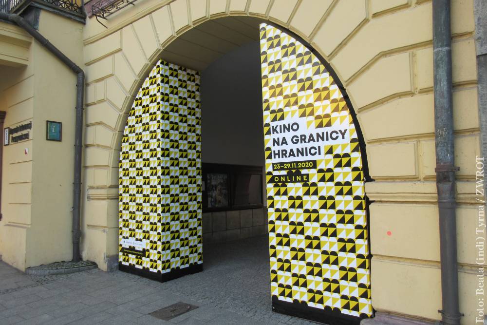 W najbliższy poniedziałek startuje – spóźnione i w formie „on-line” Kino na granicy
