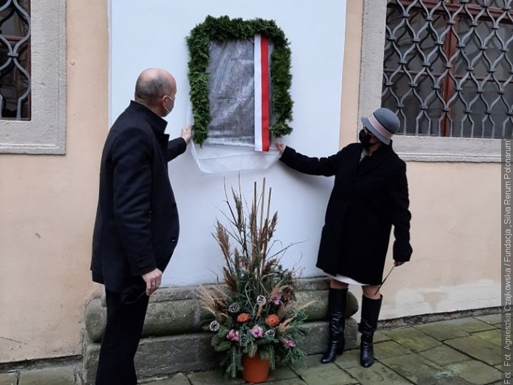 Ojciec polskiej i czeskiej heraldyki ma tablicę pamiątkową w Kromierzyżu