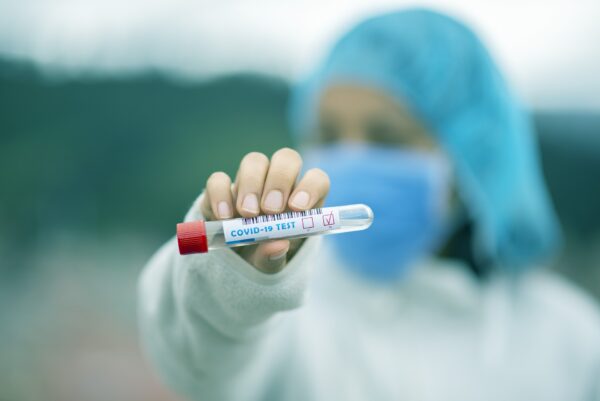 Od dzisiaj w Czechach można poddać się bezpłatnym testom na koronawirusa