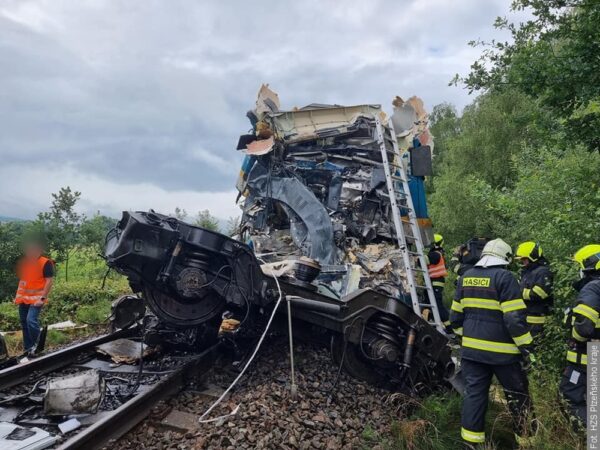 Zderzenie pociągów w miejscowości Milavče. Dwie osoby nie żyją, siedem w stanie krytycznym