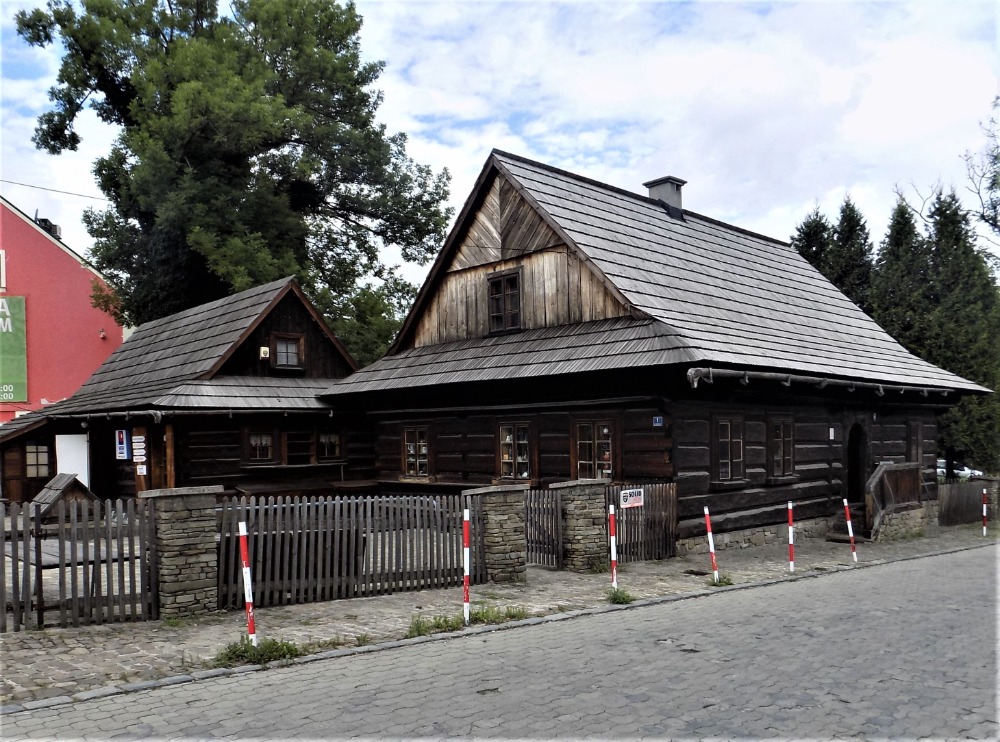 Muzeum Regionalne „Stara Zagroda” w Ustroniu otworzyło swoje podwoje