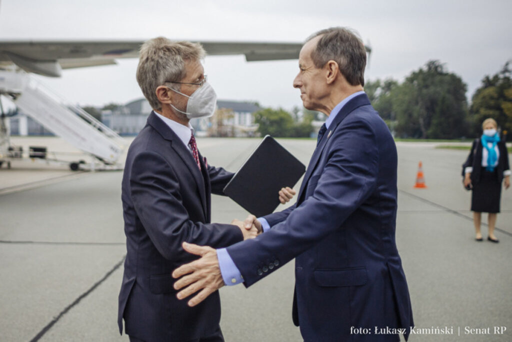 Przewodniczący czeskiego senatu składa dwudniową wizytę w Polsce. Towarzyszy mu również senator Jerzy Cieńciała