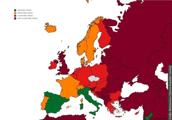 Polska na czeskiej mapie ryzyka zakażenia koronawirusem od dziś jest czerwona. Co to oznacza?