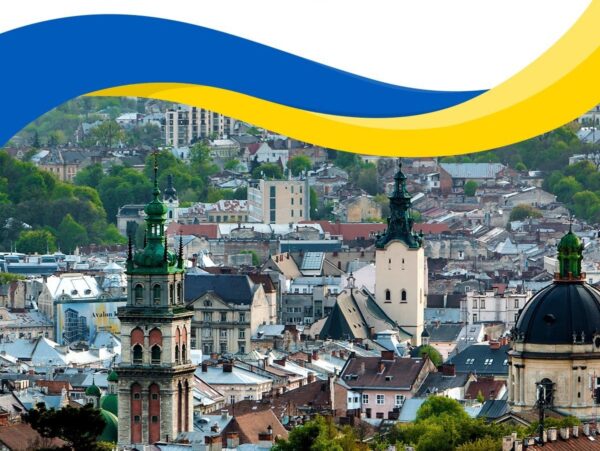 Polscy konserwatorzy i muzealnicy pomagają Ukrainie w zabezpieczeniu zbiorów i zabytków