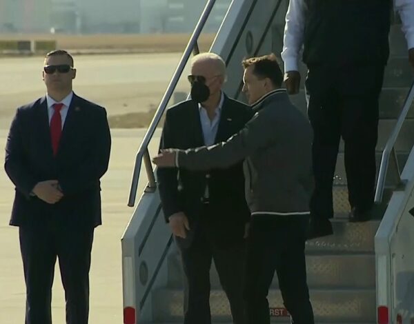 Joe Biden wylądował w Rzeszowie. Rozpoczęła się dwudniowa wizyta prezydenta USA w Polsce