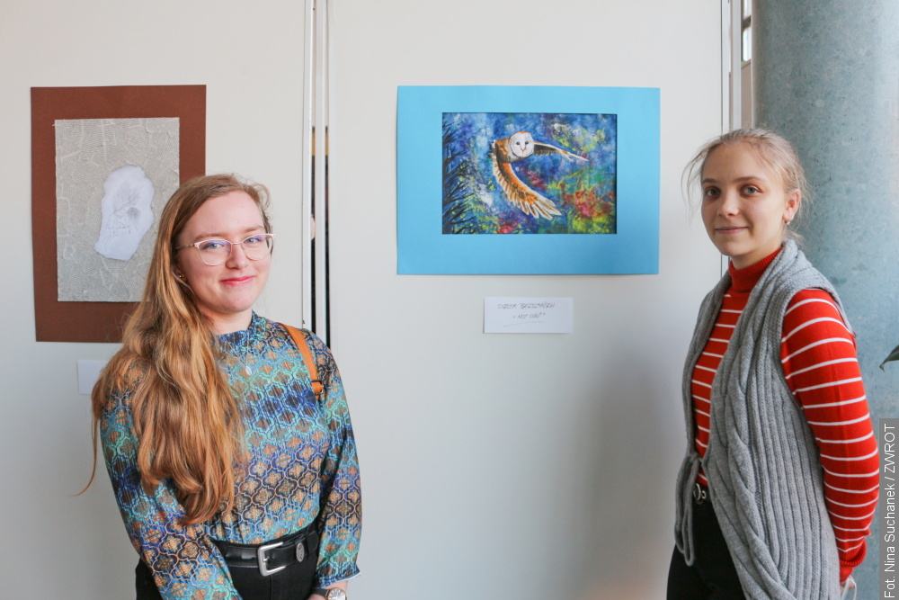 Ponad 40 prac artystycznych uczniów Polskiego Gimnazjum można podziwiać w Teatrze Cieszyńskim