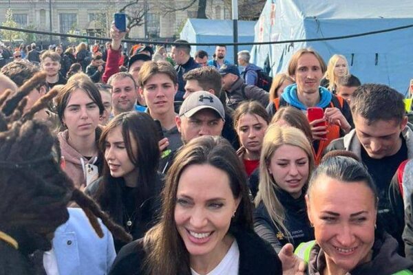 Angelina Jolie we Lwowie. Spotkała się z uchodźcami