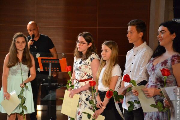 W Trzyńcu nagrodzono utalentowanych uczniów. Wśród nich są też dzieci z polskich szkół