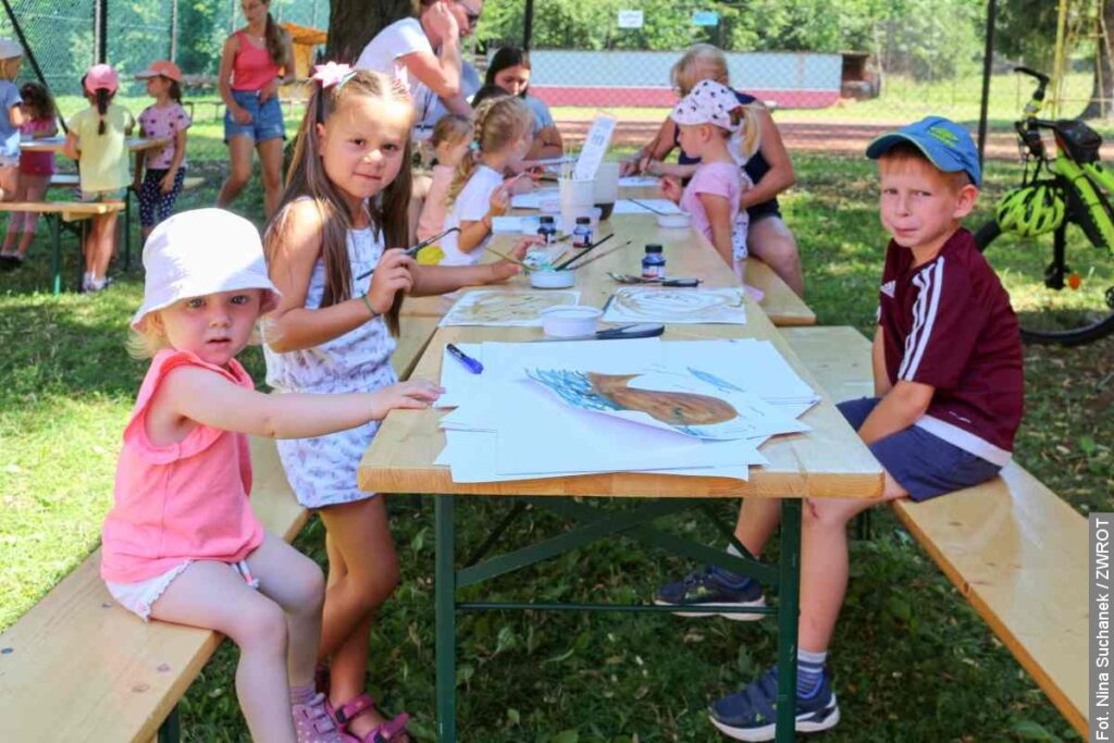 PZKO w Trzanowicach od 11 lat organizuje obóz dla dzieci. Te później występują na dożynkach