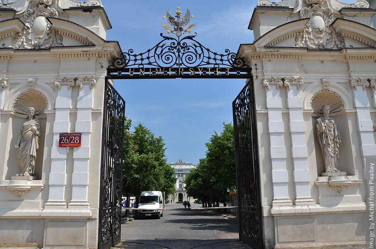 Gdzie warto studiować w Polsce? Ministerstwo opublikowało wyniki ewaluacji