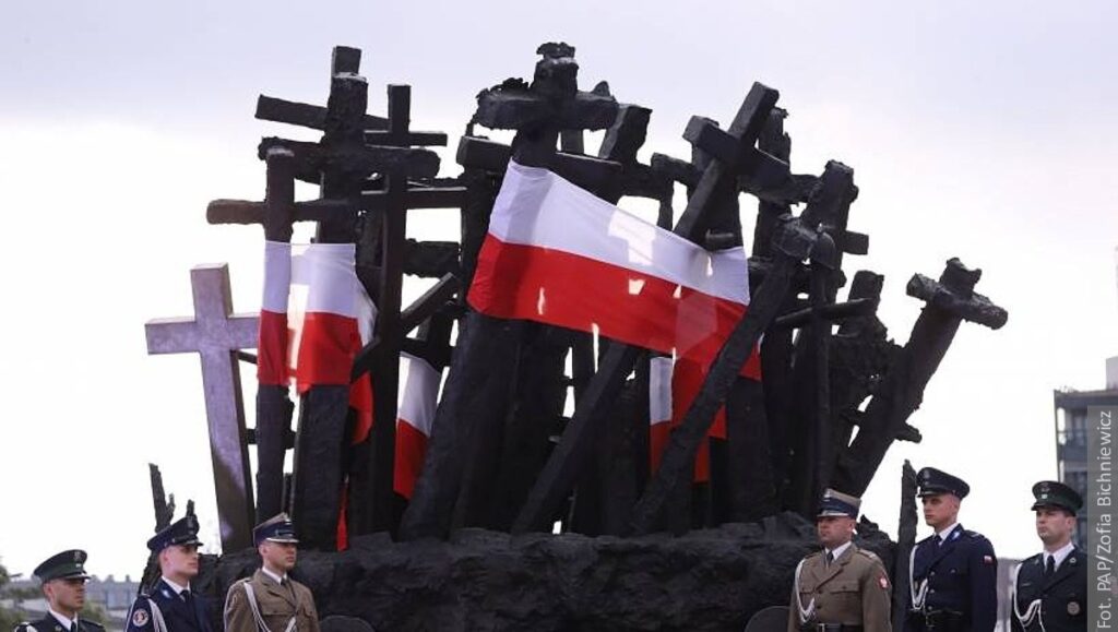Dzisiaj obchodzimy Dzień Sybiraka. O wywózkach Polaków na Sybir można mówić już od XVIII wieku