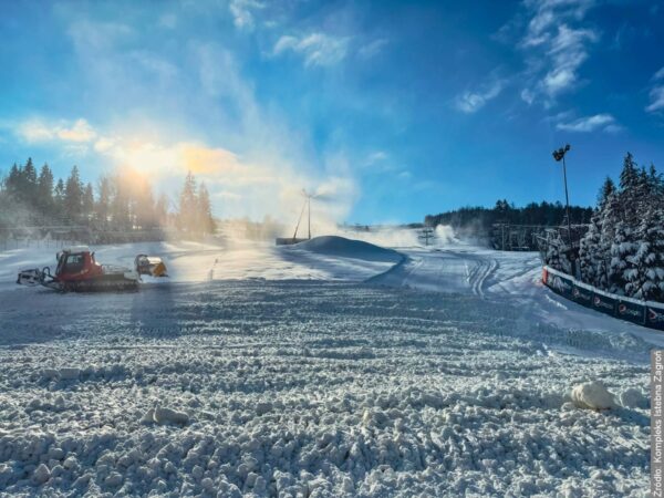 Najlepsze ośrodki w Beskidzie Śląskim. Kiedy zaczyna się sezon narciarski? [LISTA]