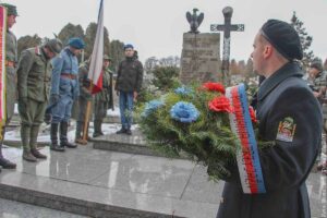 Uczczono pamięć żołnierzy poległych w bitwie pod Skoczowem. Złożono kwiaty pod pomnikiem oraz na grobach ofiar wojny 1919 roku