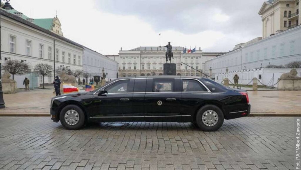 W Pałacu Prezydenckim rozmowy prezydentów Andrzeja Dudy i Joe Bidena w „wąskim gronie”