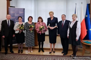 Prezydent odznaczył polskich pedagogów. Srebrny Krzyż Zasługi otrzymały Urszula Czudek, Lidia Kosiec oraz Marta Kmeť