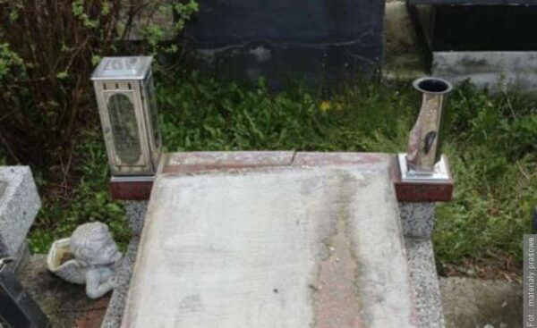 Zniszczone groby w Karwinie. Podejrzany przyznał się do winy