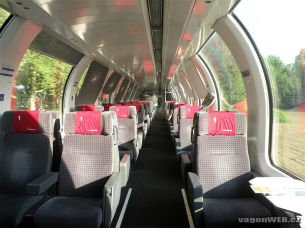 W Czechach będzie kursował pociąg z wagonem panoramicznym. Bilety już są w sprzedaży