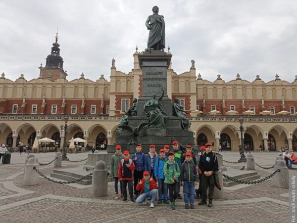 Dzieci z polskiej podstawówki w Gródku pojechały do Krakowa. Zwiedziły miasto i brały udział w zajęciach w szkole