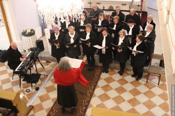 Koncertowy początek adwentu w Orłowej. Zaśpiewały chóry Zaolzie oraz Canticum Novum