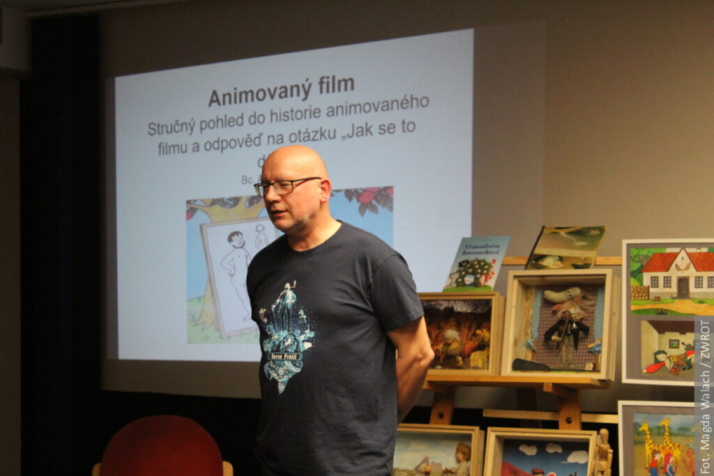 Noc s Andersenem w karwińskiej bibliotece