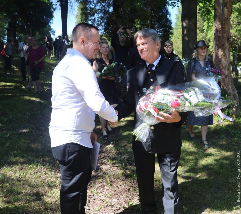 Na cmentarzu w Starej Karwinie odbyły się uroczystości upamiętniające ofiary największego górniczego wypadku w regionie, jaki wydarzył się w 1894 roku.