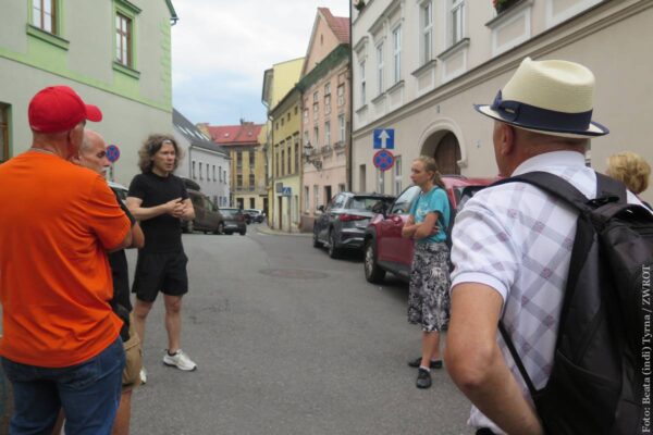 Cieszyńskie tajemnice marszałka Piłsudskiego i Konfederatów Barskich odkryte podczas Spaceru Szersznikowskiego. „Cieszyński Szlak Niepodległości” pełen nieznanych historii i ciekawostek