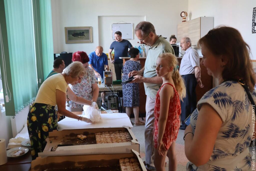 Słodkie wypieki cieszyły się ogromnym powodzeniem i rychło się wyprzedały
