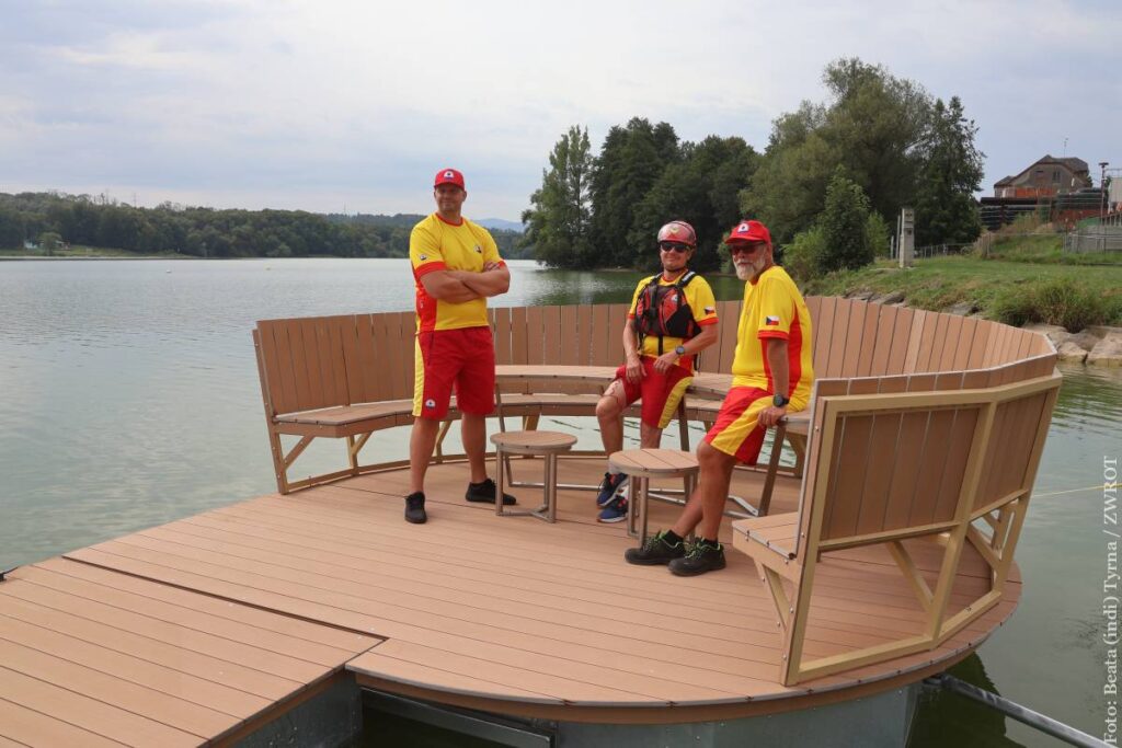 Pływające molo przy plaży Oskar nad Zalewem Cierlickim uroczyście otwarto 1 sierpnia