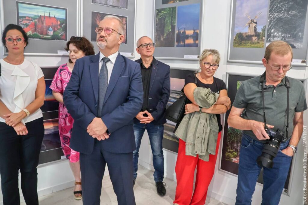 Wernisaż Ogólnopolskiej Wystawy Fotografii Krajoznawczej pt. „50-lecie Komisji Fotografii Krajoznawczej ZG PTTK” odbył się 6 sierpnia 2024 w Cieszyńskim Ośrodku Kultury "Dom Narodowy"