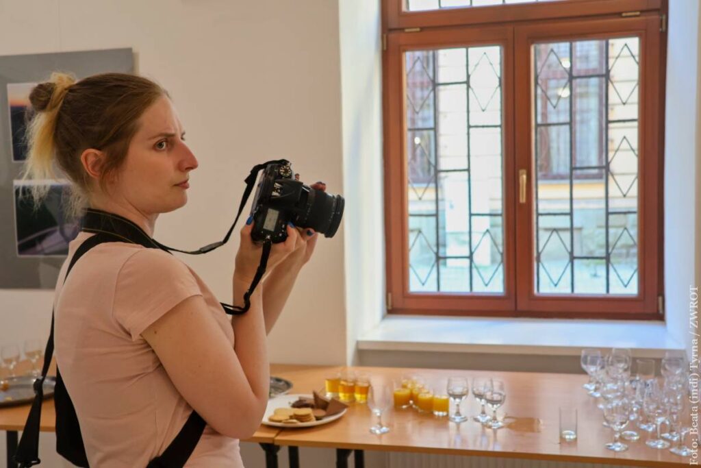 Wernisaż Ogólnopolskiej Wystawy Fotografii Krajoznawczej pt. „50-lecie Komisji Fotografii Krajoznawczej ZG PTTK” odbył się 6 sierpnia 2024 w Cieszyńskim Ośrodku Kultury "Dom Narodowy"