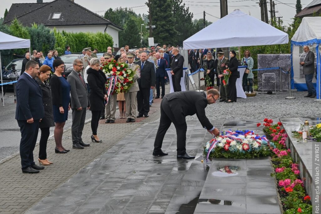 Uroczystość wspomnieniowa w Żywocicach