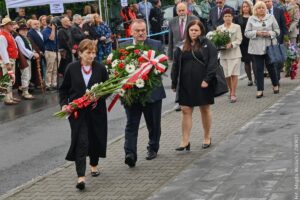 W sobotę obchodzono 80. rocznicę zbrodni żywocickiej. Zebrani uczcili pamięć pomordowanych mieszkańców