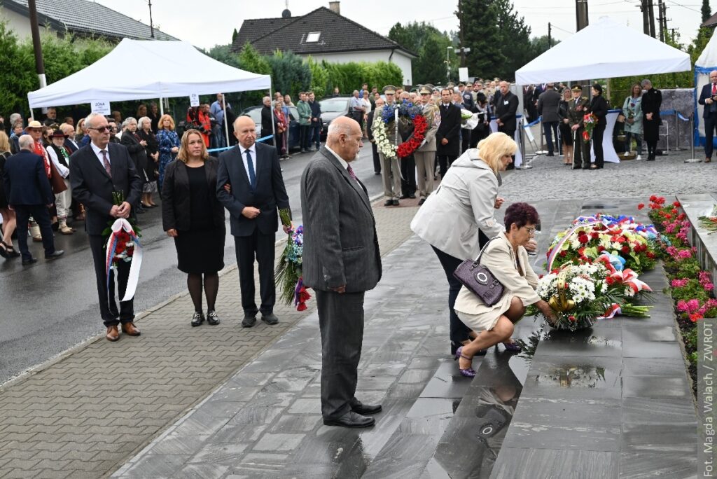 Uroczystość wspomnieniowa w Żywocicach