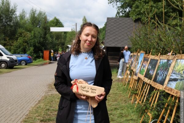 Deszcz nie zniechęcił miłośników górskich wycieczek. Wędrowali po kyrpce Macieja [zdjęcia]